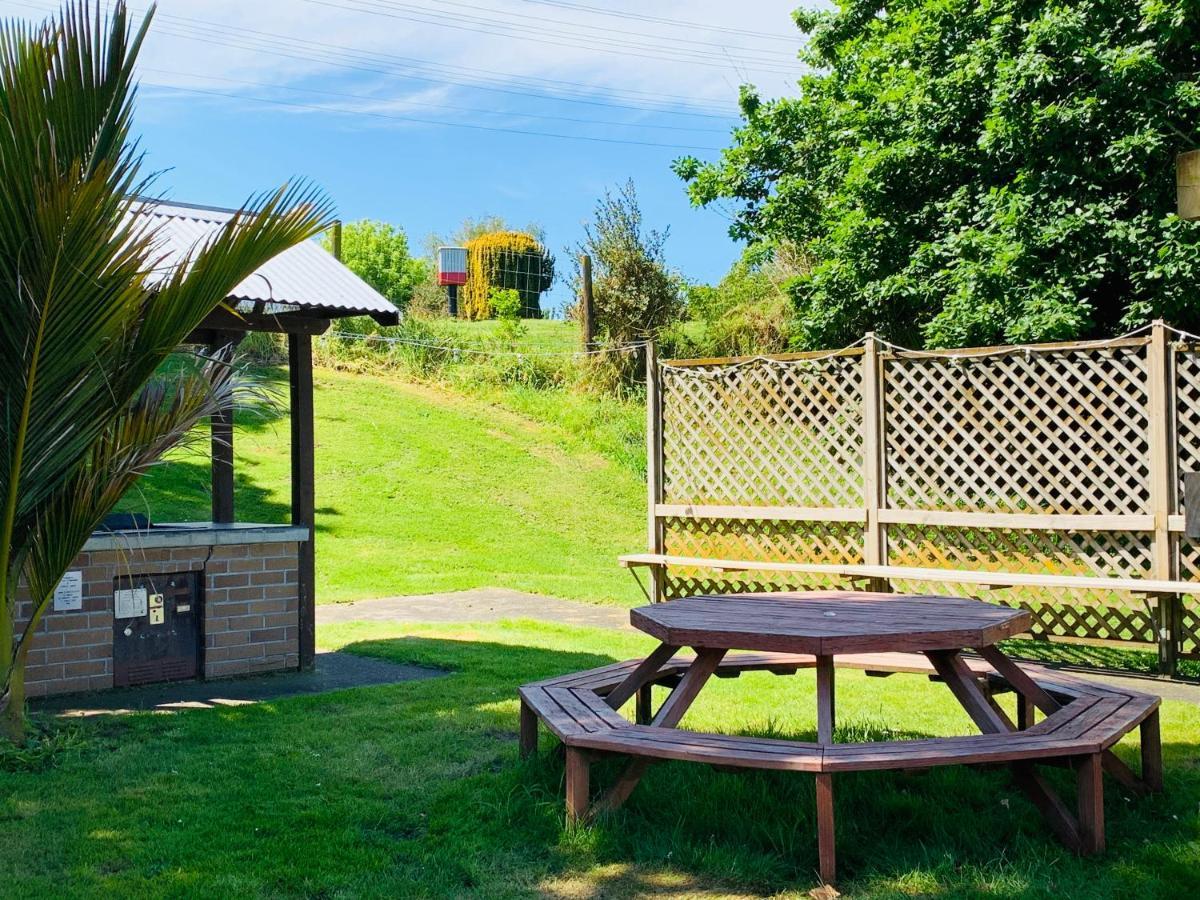 Whanganui River Top 10 Holiday Park Exterior photo