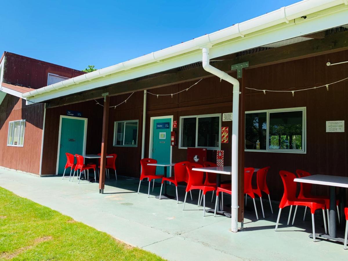 Whanganui River Top 10 Holiday Park Exterior photo