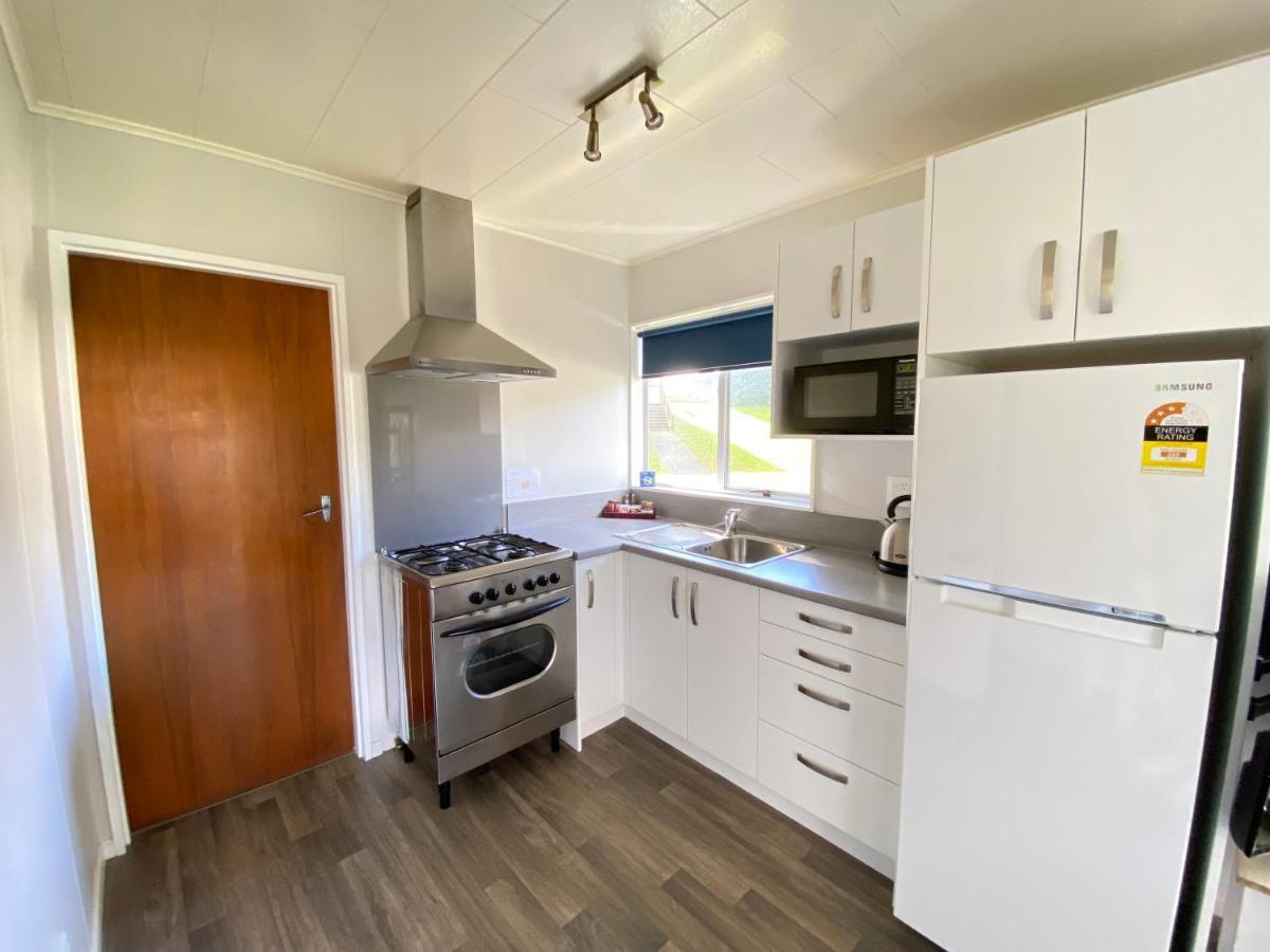 Whanganui River Top 10 Holiday Park Exterior photo