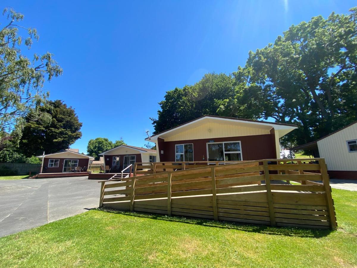 Whanganui River Top 10 Holiday Park Exterior photo