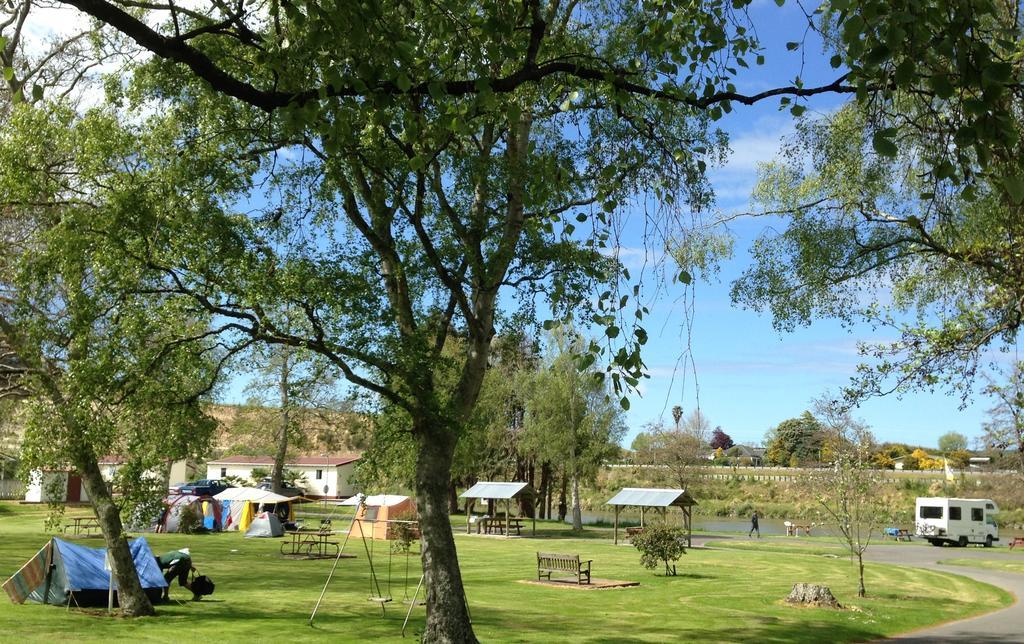 Whanganui River Top 10 Holiday Park Exterior photo